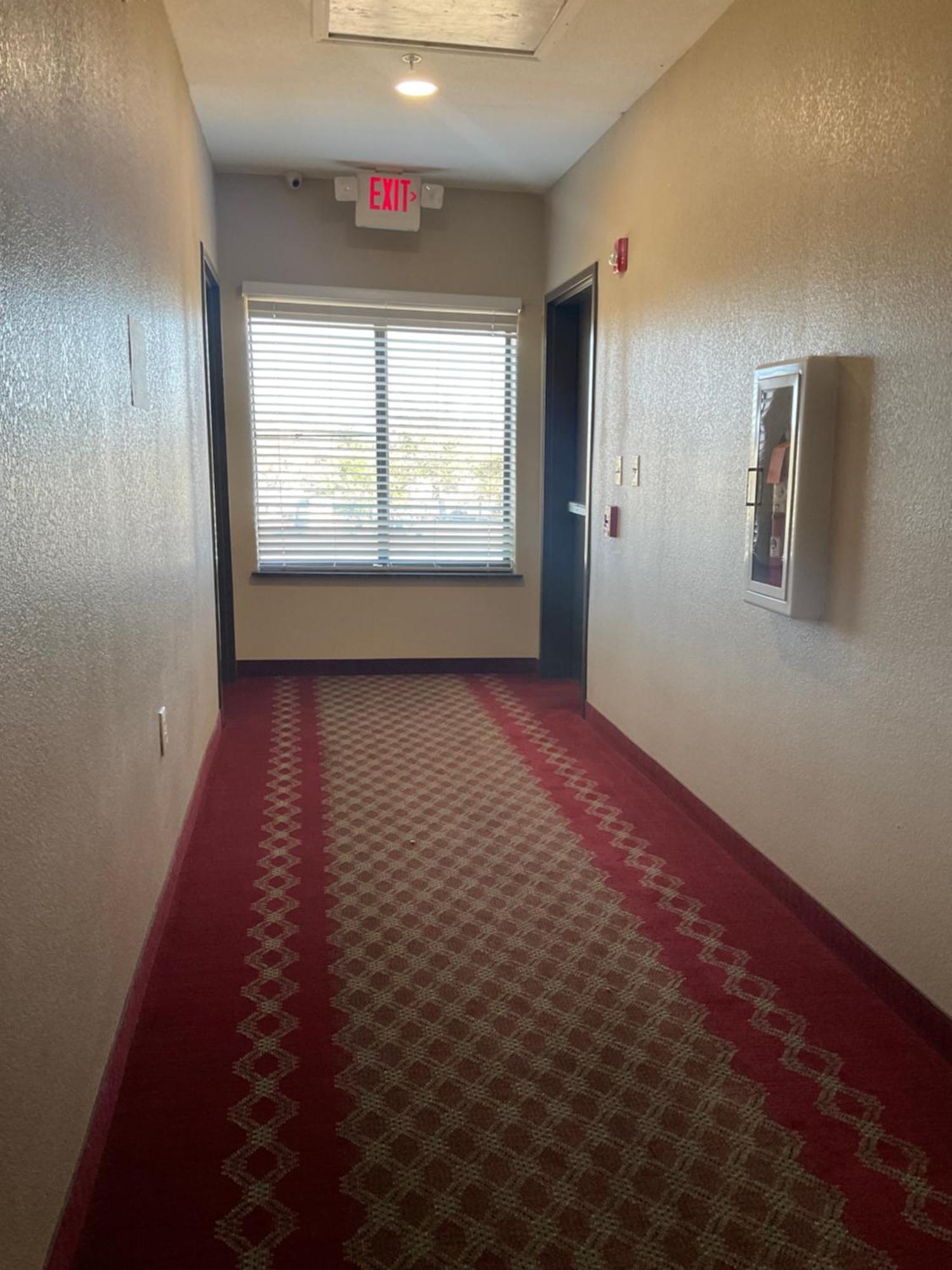 Yorktown Inn And Suites Exterior foto