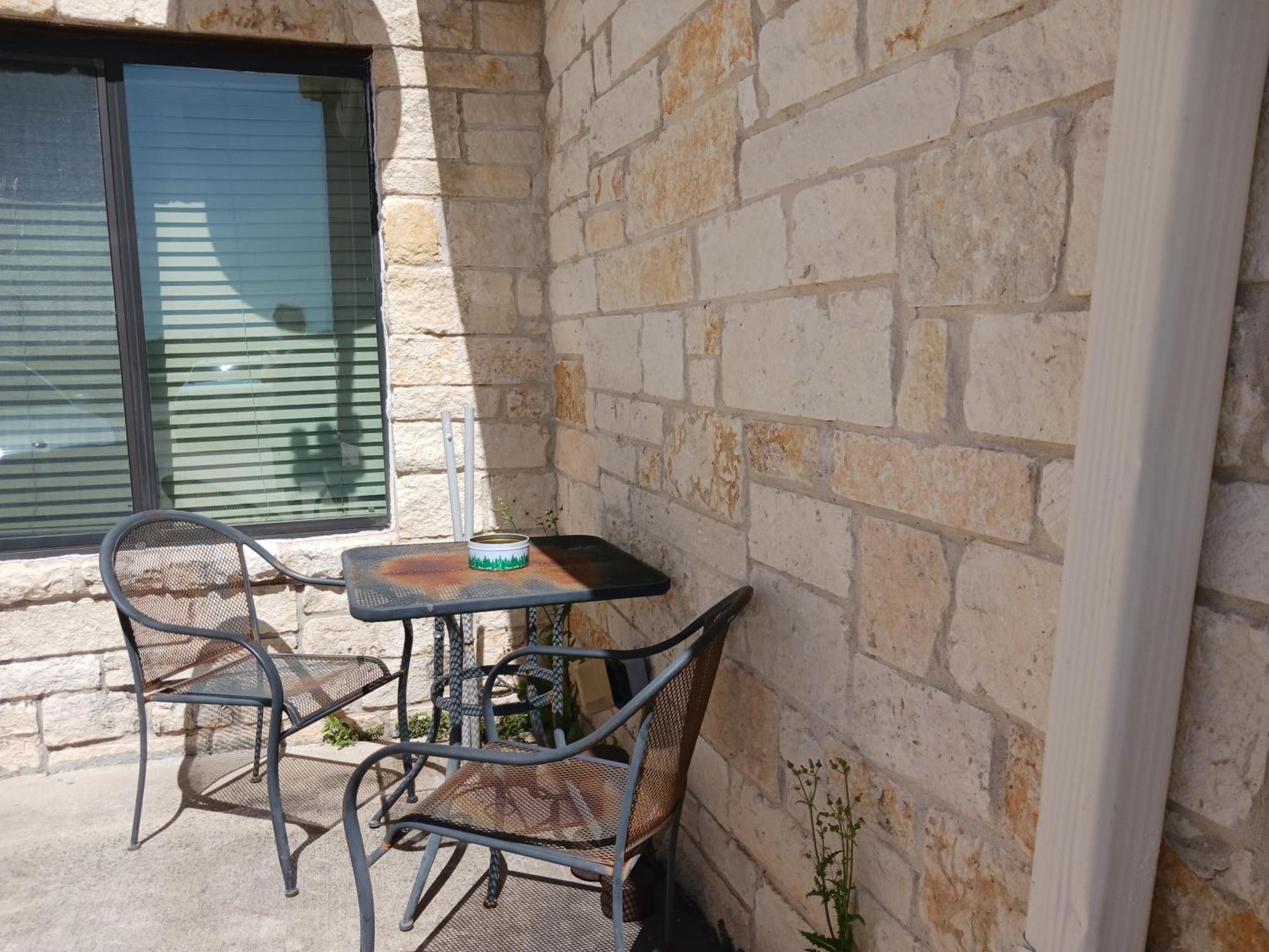 Yorktown Inn And Suites Exterior foto