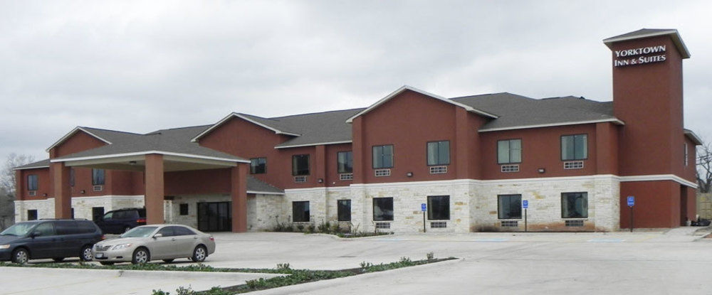 Yorktown Inn And Suites Exterior foto